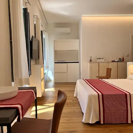 Dimora Elle ラ・マッダレーナ